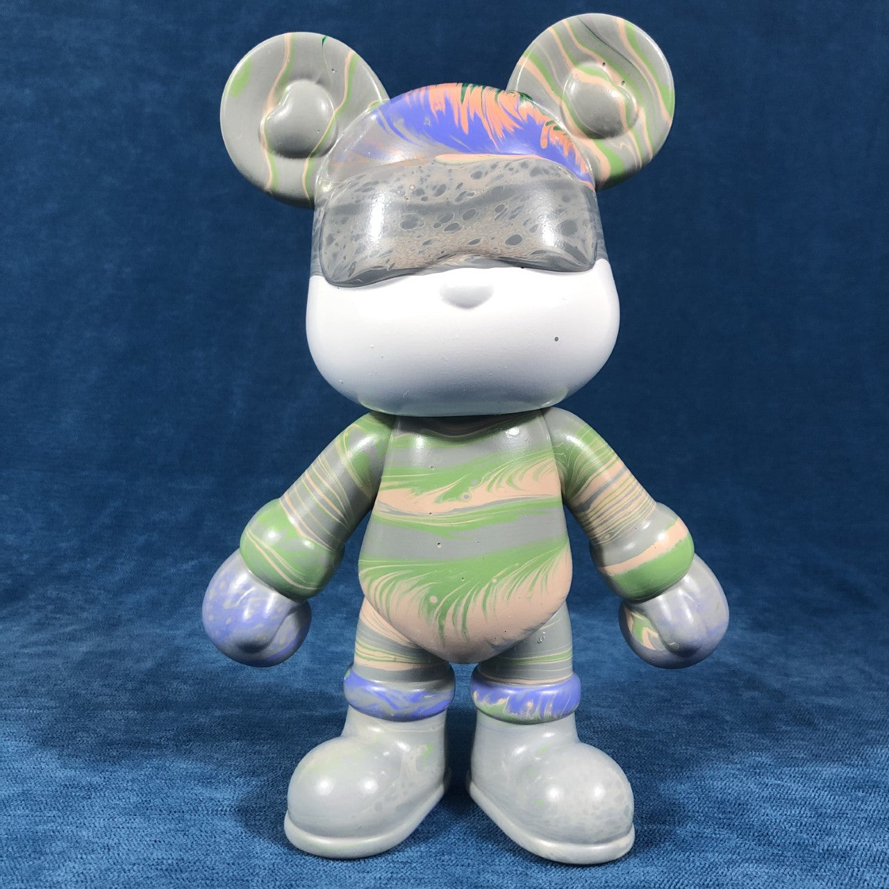 Spaceman 8 Inch Fluid Bear Adornment